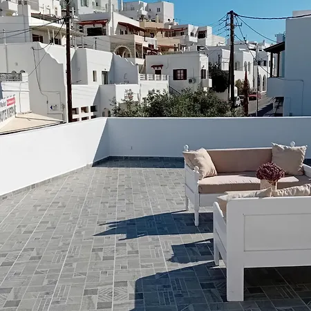 Spiretas 2 * Naxos City