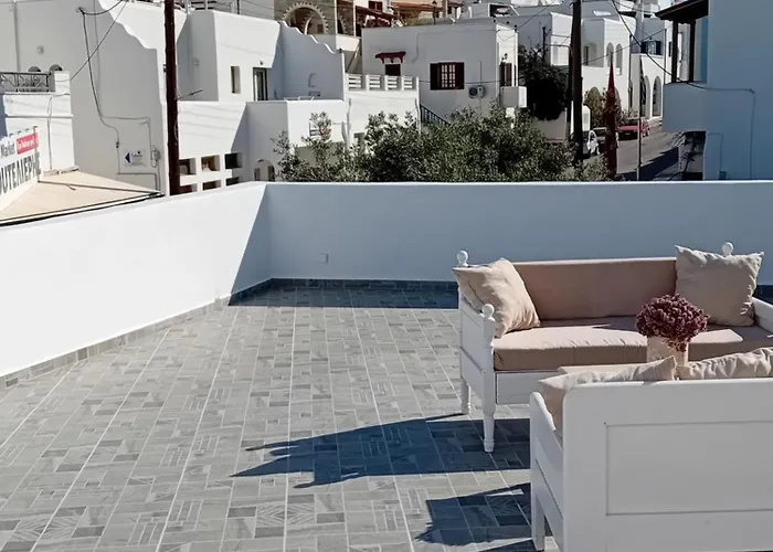 Spiretas 2 * Naxos City